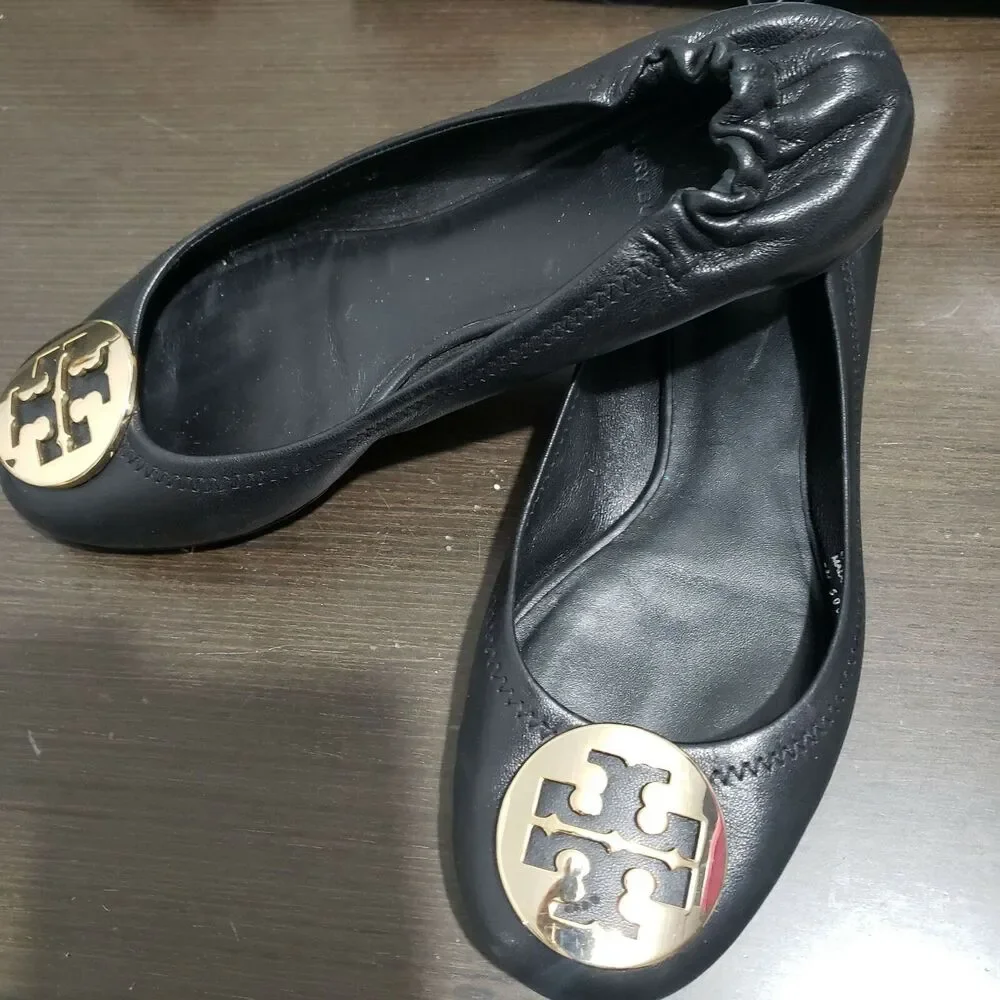 Tory Burch Black Flat Shoes Gold Logo 8M